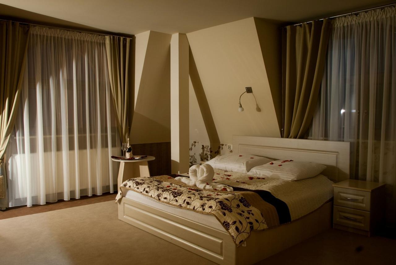 Hotel Regent Pawlow  Esterno foto